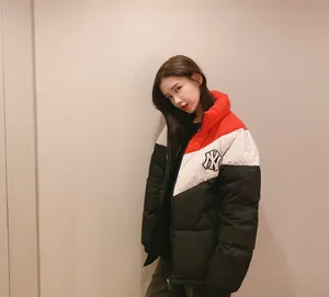 李沐宸清新俏皮私服写真图片