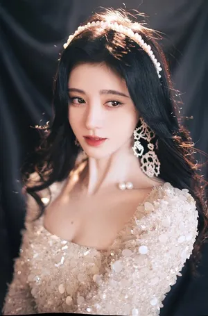 性感美女鞠婧祎妩媚优雅写真_7