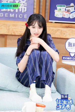 性感美女郑爽优雅写真_5