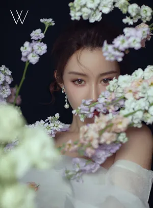 周麟嘉小露香肩妩媚性感写真图片_3