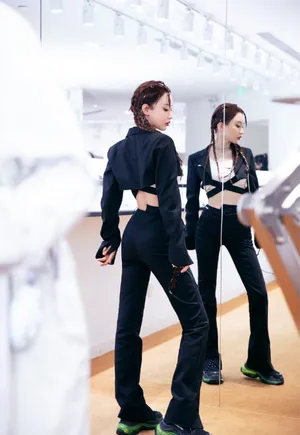 周麟嘉时尚写真图片_4