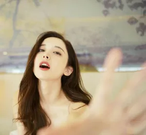 古力娜扎甜美可爱私服照图片_2