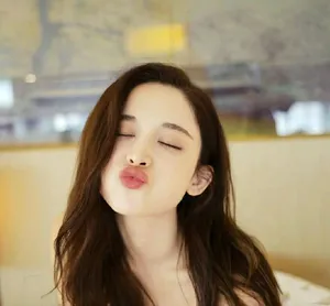 古力娜扎甜美可爱私服照图片_4