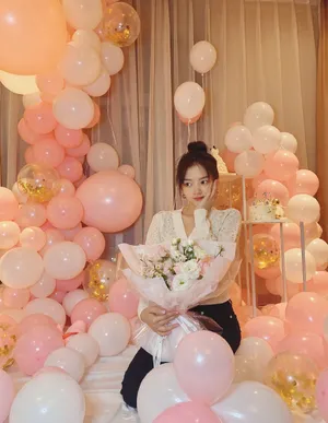 任敏清秀养眼生日写真图片_2