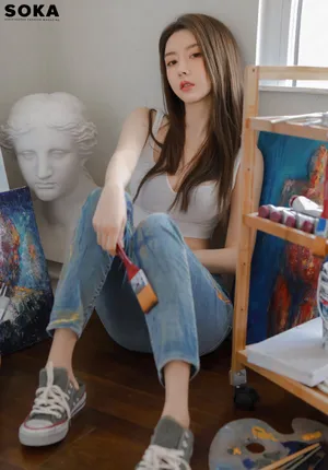 气质美女周麟嘉性感私房写真图片_2