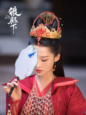 李沁《狼殿下》红妆嫁衣剧照图片_5