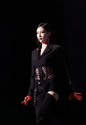 宋妍霏《明星大侦探6》图片_3