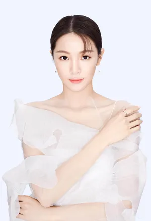 演员张楠品牌宣传海报写真图片