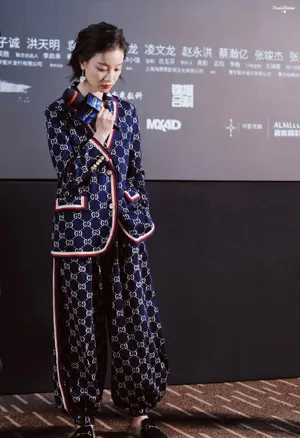倪妮《拆弹专家2》首映慵懒随性造型图片_4