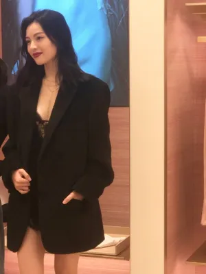 性感美女钟楚曦妩媚撩人写真_2