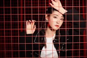 祝绪丹甜酷少女风写真图片_3