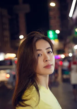 性感美女赵多娜妩媚妖娆性感写真_4