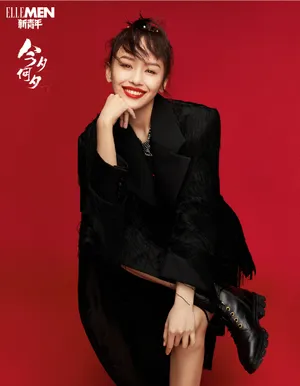 罗秋韵余承恩时尚杂志写真图片