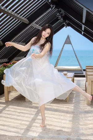 性感美女柳岩优雅个性写真_3