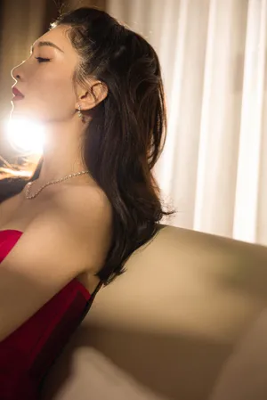 江疏影鱼尾裙性感写真图片_6