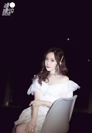 刘些宁王艺瑾赵粤性感写真图片_4