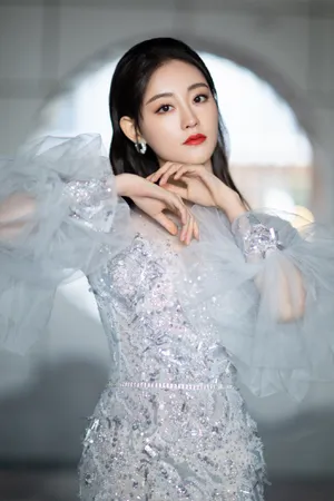 祝绪丹拖尾长裙优雅性感写真图片_2
