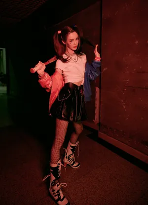 金晨小丑女造型酷美写真图片_5
