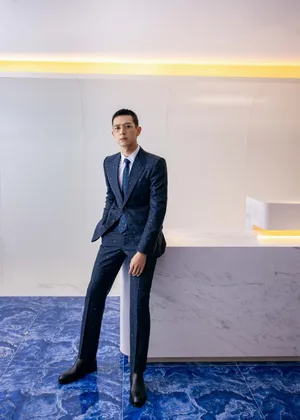 李现腾讯视频星光大赏文艺帅气写真_5