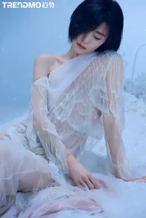 卢杉冬日冰雪大片写真图片