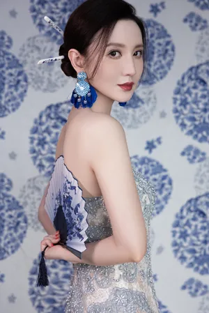 张萌性感青花瓷长裙写真图片_3