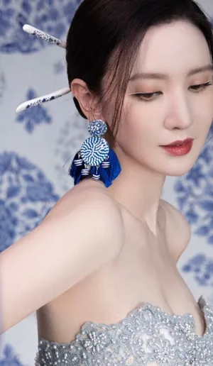 张萌性感青花瓷长裙写真图片_11