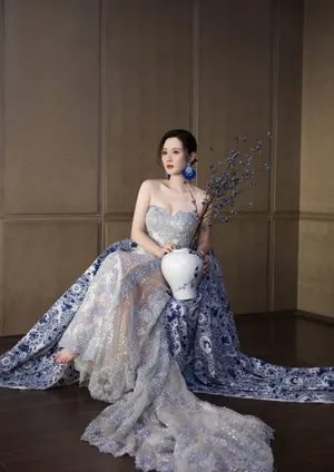 张萌性感青花瓷长裙写真图片_13