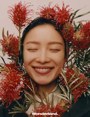 倪妮雀斑妆开年大片写真图片_11