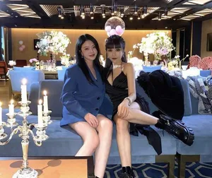 华谊千金王文也靓丽甜笑美照图片_3