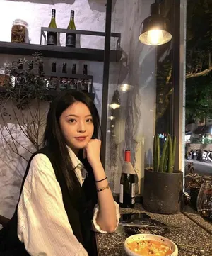 华谊千金王文也靓丽甜笑美照图片_4