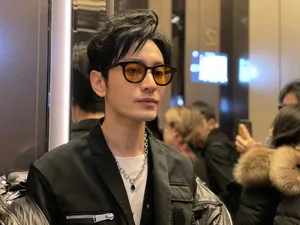 黄晓明休闲西装时尚潮酷帅照图片