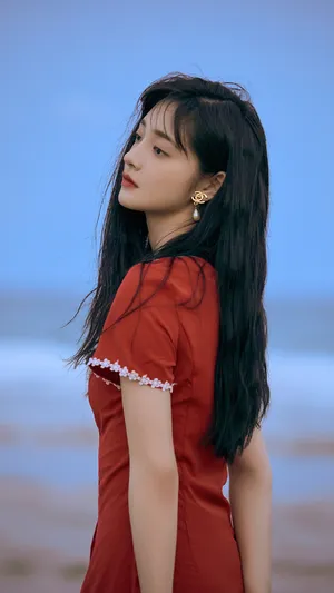 性感美女周洁琼妩媚优雅个性写真_8