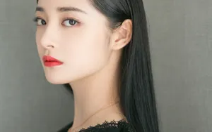 性感美女周洁琼优雅个性写真_8