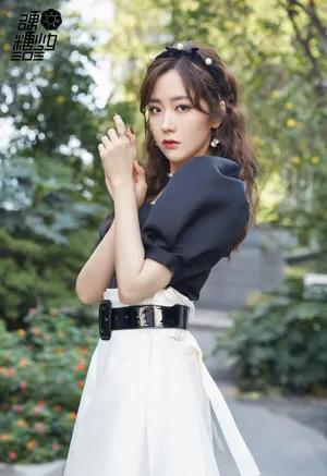 硬糖少女王艺瑾质感复古写真图片_4