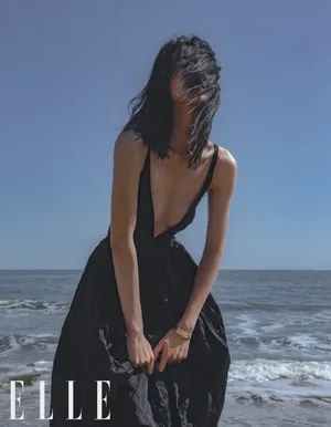 性感美女刘雯妩媚优雅个性写真_3
