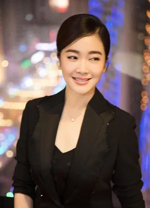性感美女左小青优雅个性写真_1