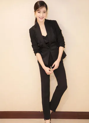 性感美女左小青优雅个性写真_8
