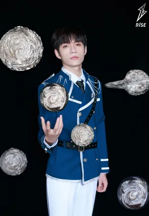 R1SE腾讯视频星光大赏帅气图片写真_4