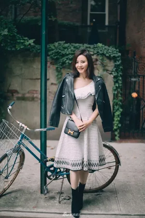 性感美女陶虹妩媚优雅个性写真_2