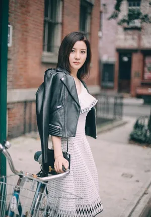 性感美女陶虹妩媚优雅个性写真_6