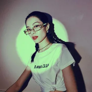 性感美女钟楚曦妩媚优雅个性写真_5