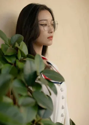性感美女倪妮妩媚优雅个性写真