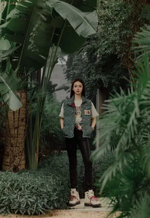 戚薇简约风优雅气质写真图片_5