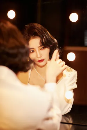 THE9许佳琪冷艳性感写真图片_3