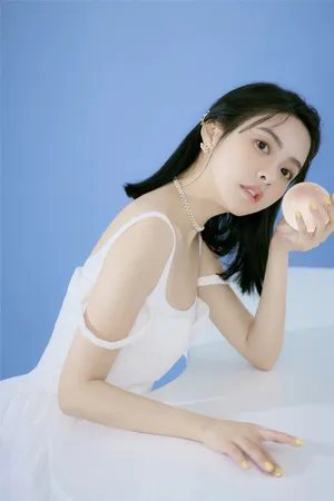 余心恬清新甜美写真图片_5