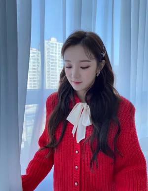 宋雨琦甜美养眼私服写真图片