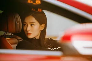 乔欣清甜酷美双面大片写真图片_3