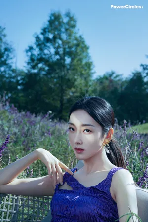 性感美女明星宣璐优雅时尚写真_6