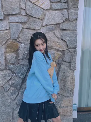 性感美女明星宣璐妩媚优雅个性写真_3