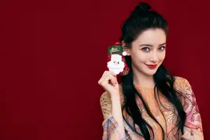 angelababy圣诞限定大片写真图片_7